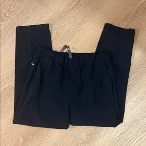 Vuori Women's Black Straight Leg Pants